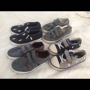 Toddler boys Polo shoes 9 and 10